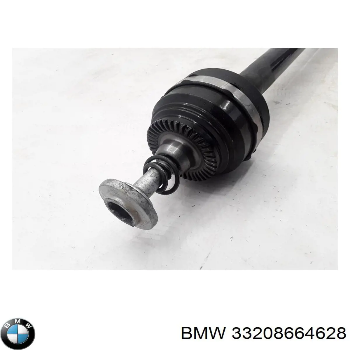 Купити 33208664628 BMW Піввісь задня, права