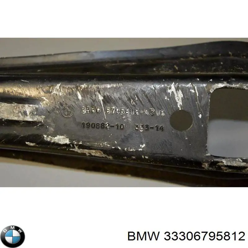 Важіль задньої підвіски нижній, лівий/правий 33306795812 BMW