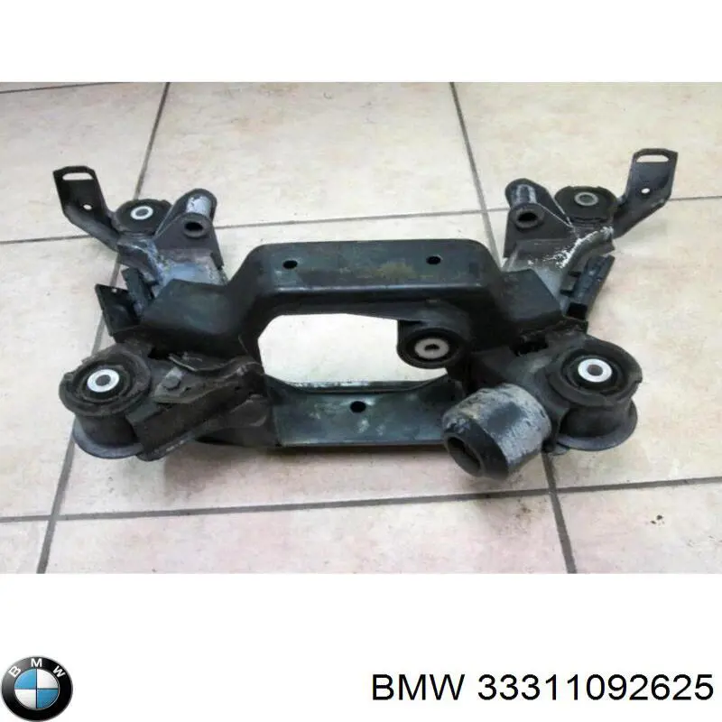 Механізм управління задньої осі на BMW 3 (E36)