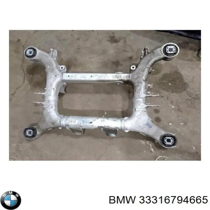 Механізм управління задньої осі на BMW 6 (F12)