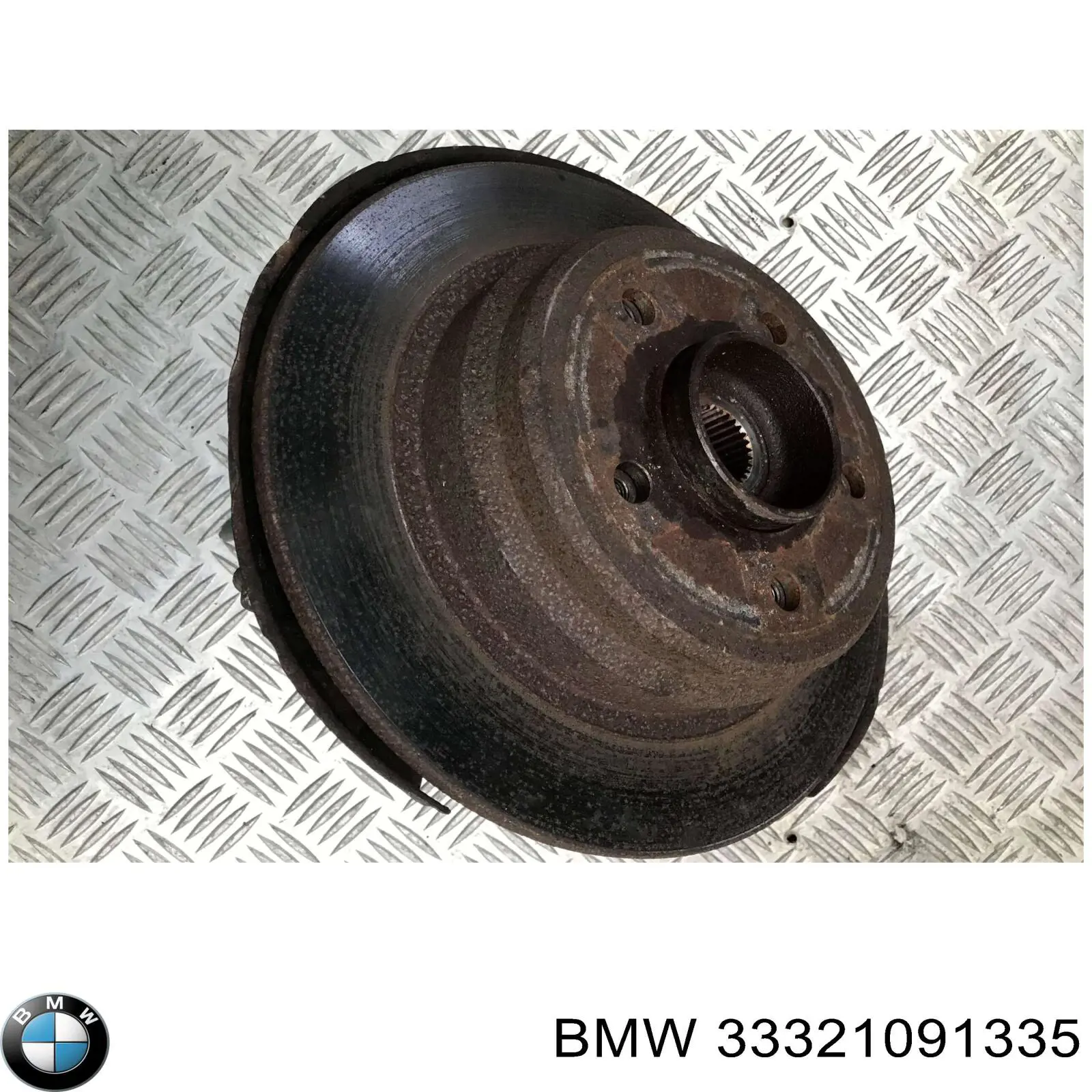 Кулак поворотний лівий BMW 33321091335 ціна, від 27.59 USD