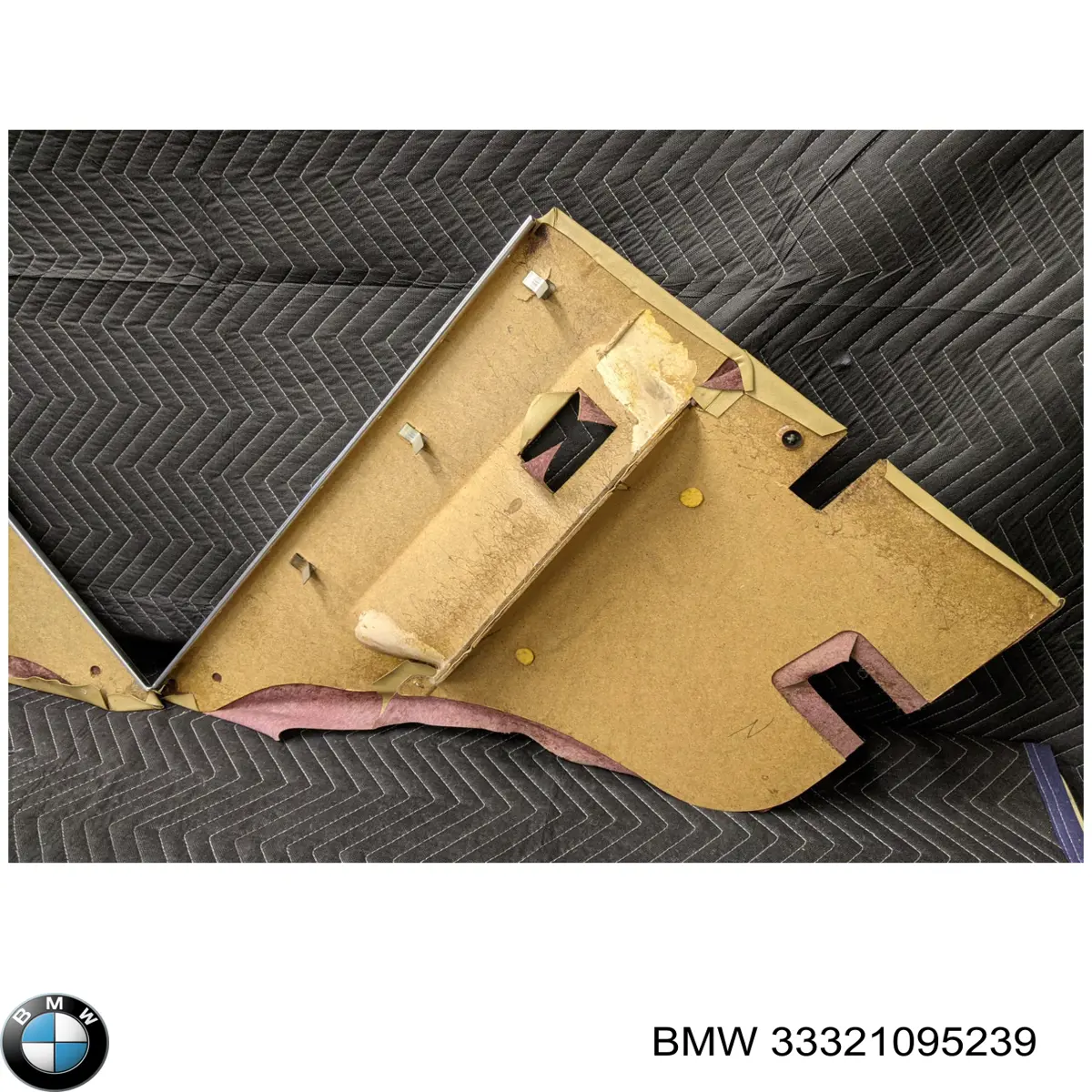 Купити 33321095239 BMW Цапфа ліва
