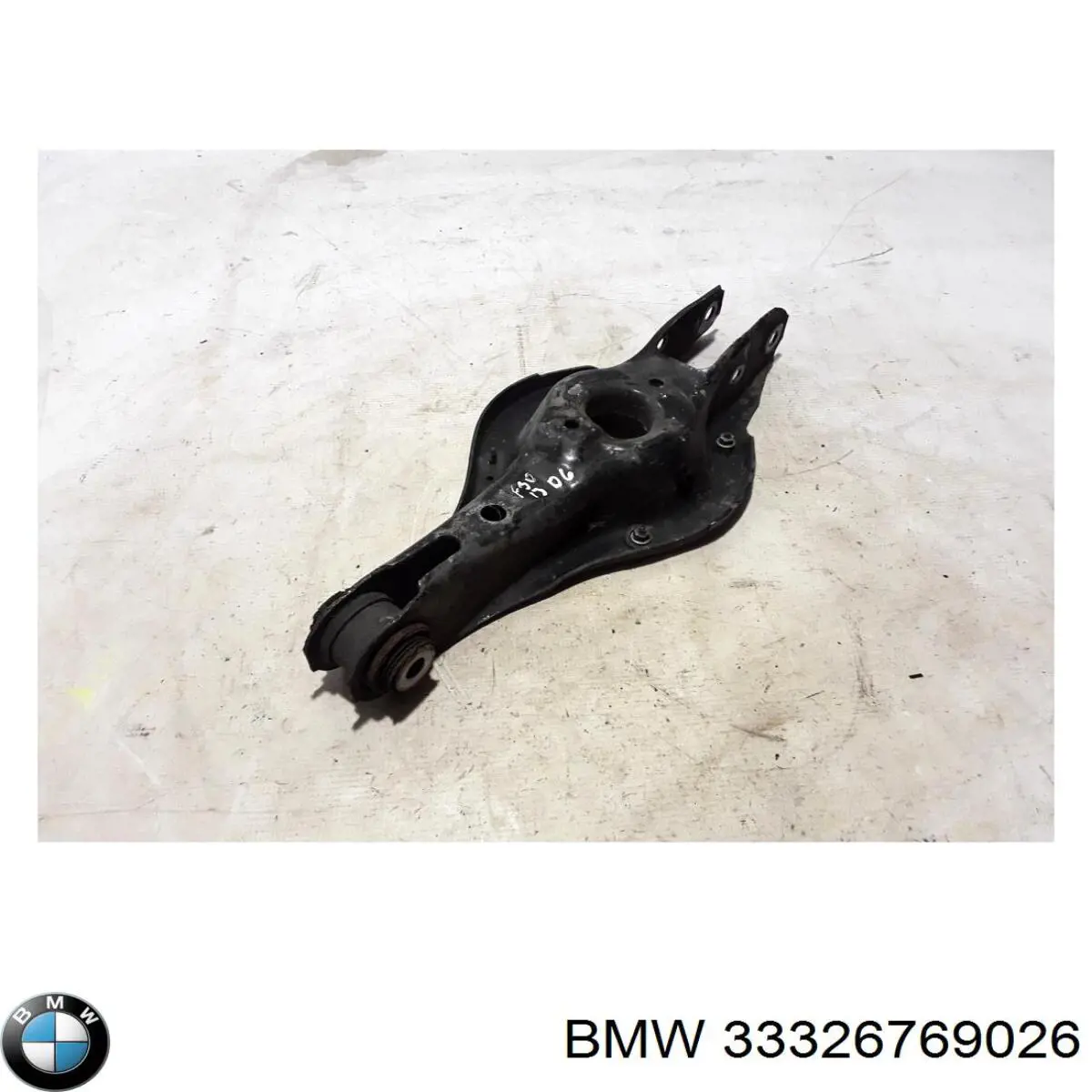 Важіль/тяга задньої підвіски подовжній нижній, правий BMW 33326769026 ціна, від 101.58 USD