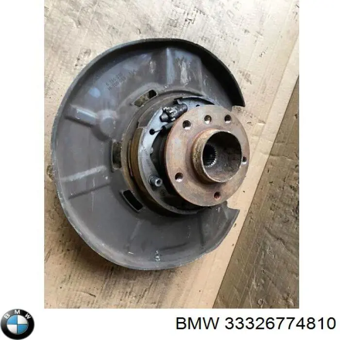 Цапфа - поворотний кулак задній, правий BMW 33326774810 ціна, від 60.80 USD