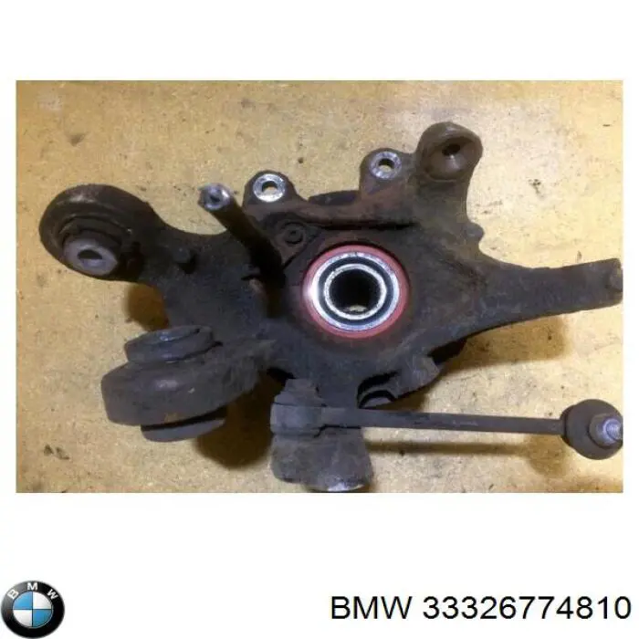 Купити 33326774810 BMW Кулак поворотний правий