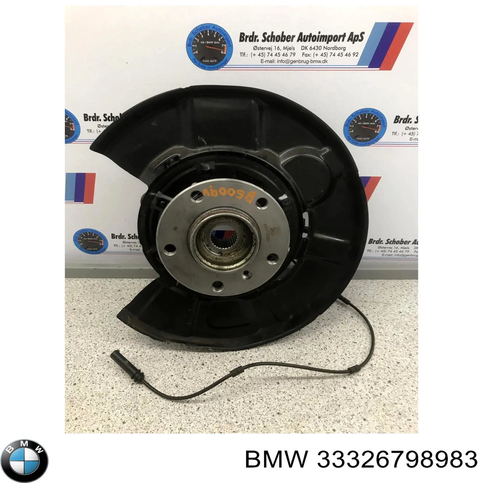 Кулак поворотний лівий BMW 33326798983 ціна, від 110.74 USD