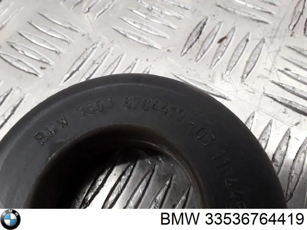 Купити 33536764419 BMW Проставка (гумове кільце) пружини задньої, верхня
