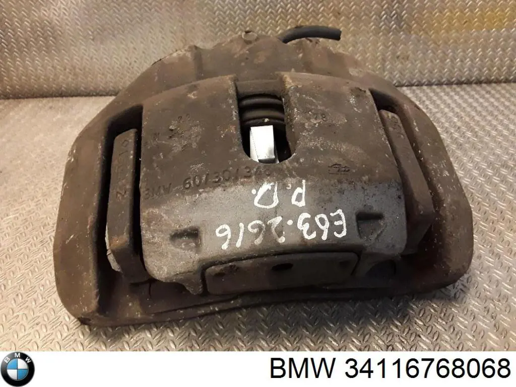 Супорт гальмівний передній правий BMW 34116768068 ціна, від 161.15 USD