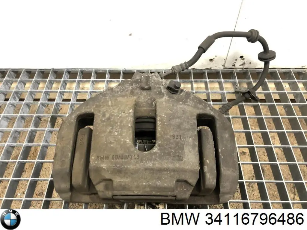 Скоба супорту переднього 34116796486 BMW