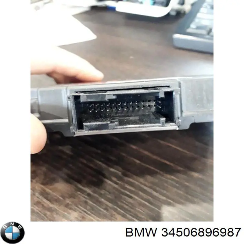 Купити 6896987 BMW 