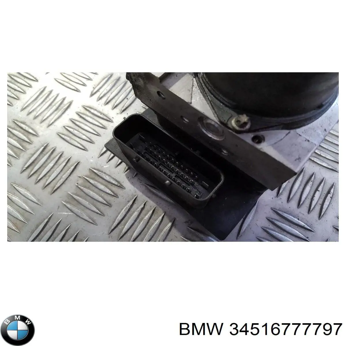 Купити 34516777797 BMW 