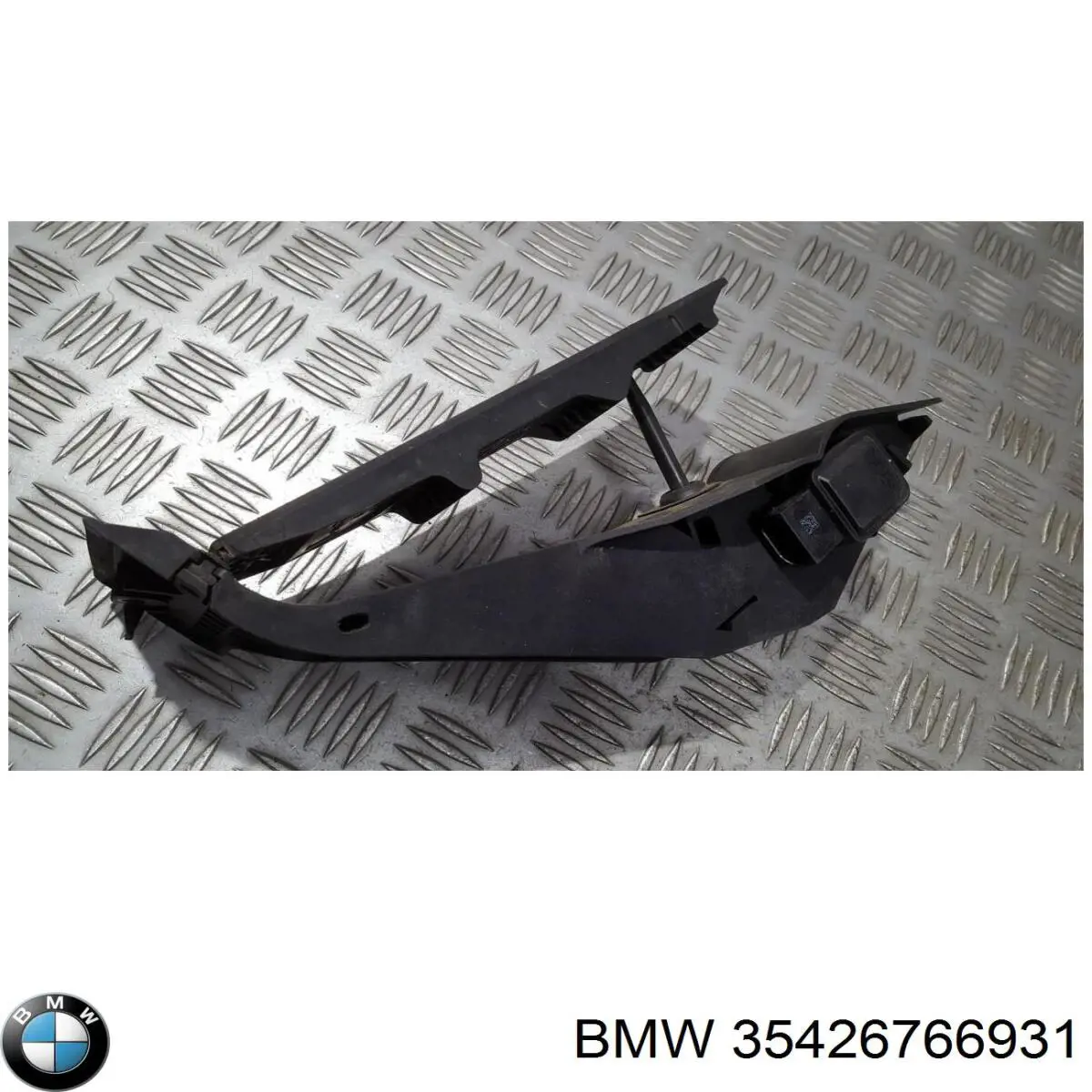 Підаль газу BMW 35416754783 ціна, від 12.67 USD