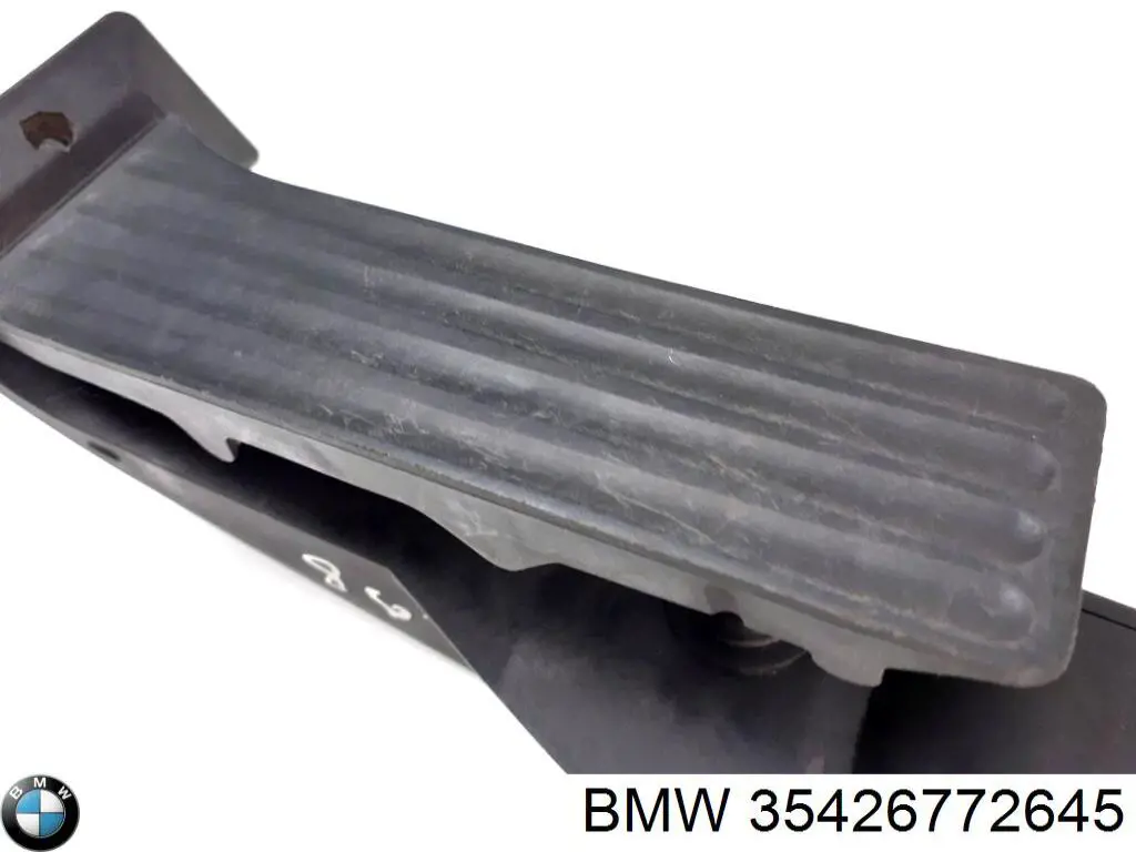 6859999 BMW Педаль газу (акселератора)
