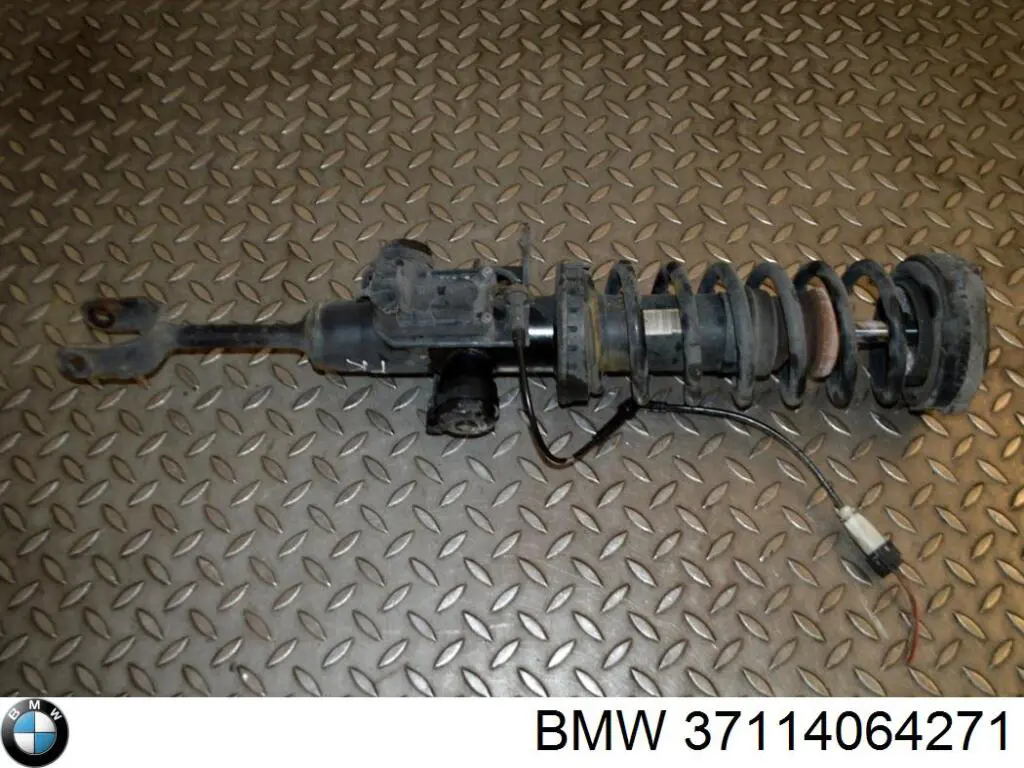 Амортизатор передній, лівий на BMW 7 (F01, F02, F03, F04)