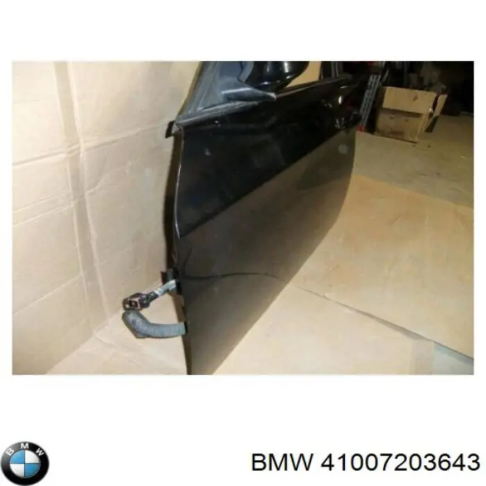 Купити 41007203643 BMW Двері кабіни