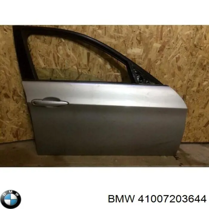  Двері праві передні BMW 3 