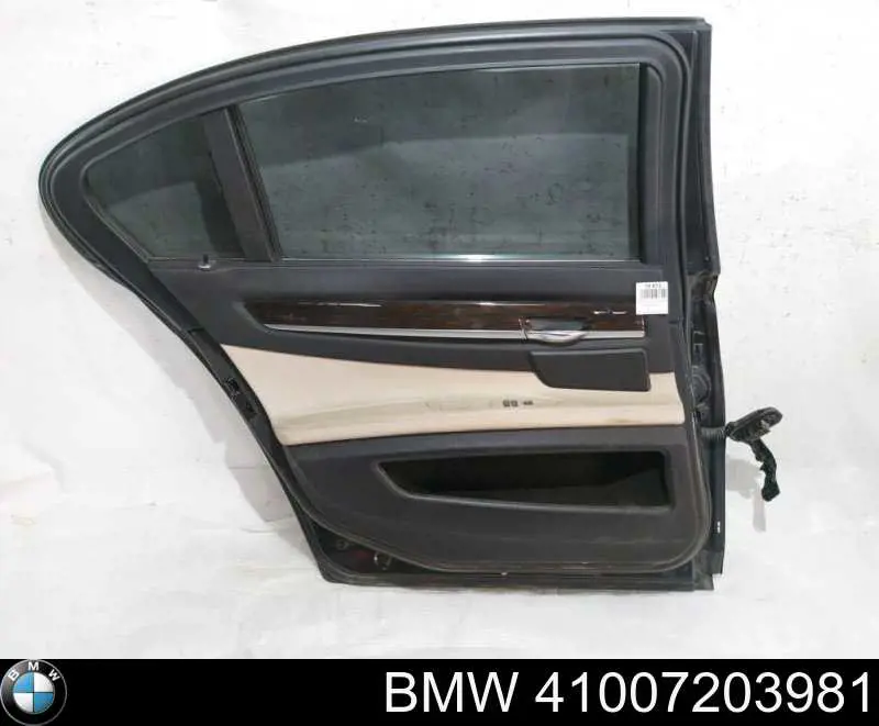 41007203981 BMW Двері пасажирськи задні ліві