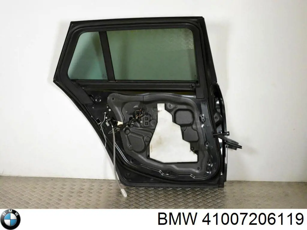 Купити 41007206119 BMW Двері задні, ліві