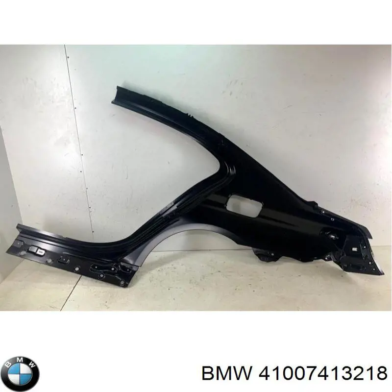 41007413218 BMW Крило праве заднє