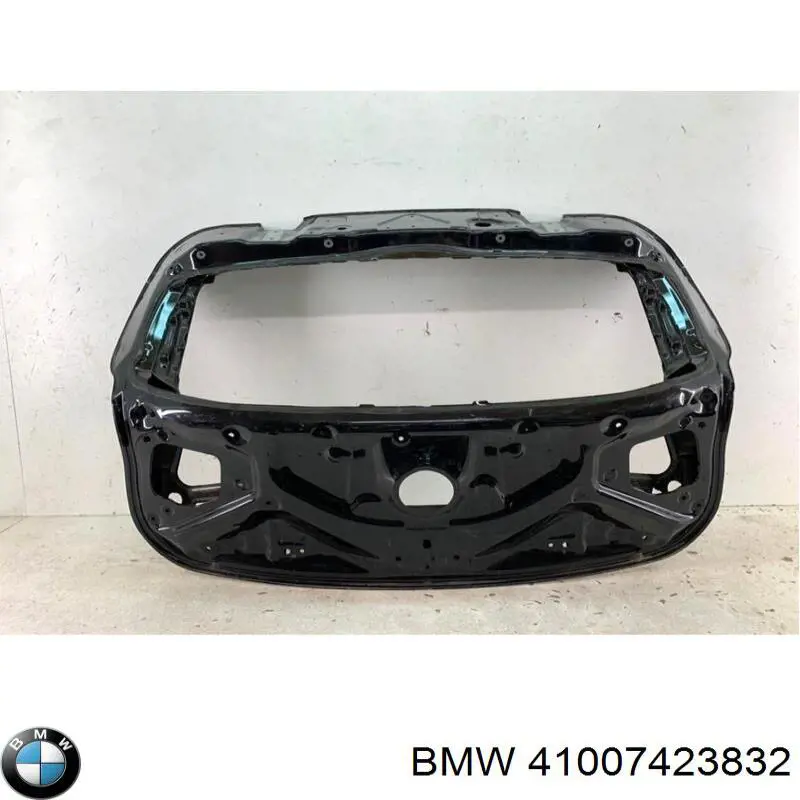 П'яті двері BMW 41007423832 ціна, від 570.09 USD