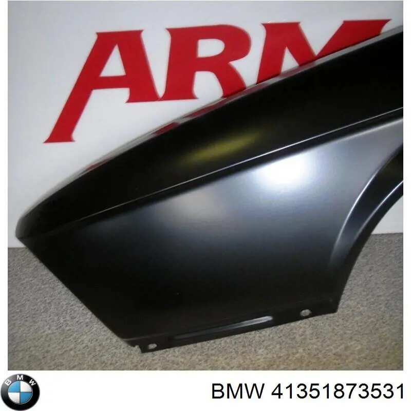 Бічна частина передня ліва BMW 5 
