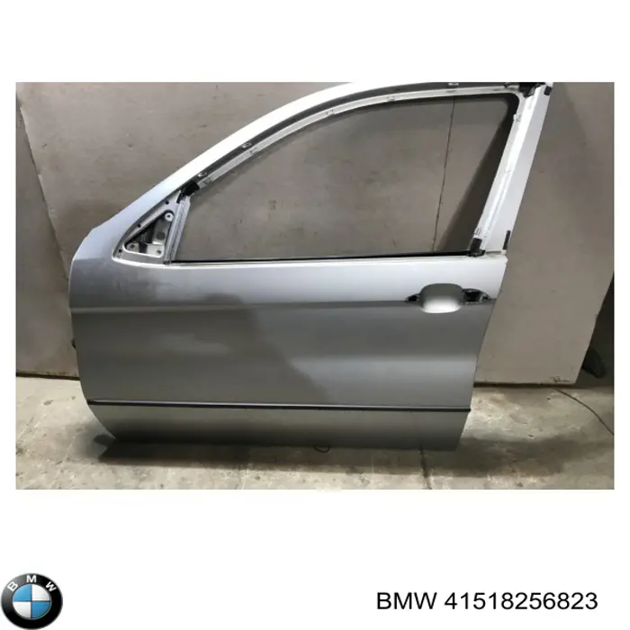 Купити 41518256823 BMW Двері кабіни