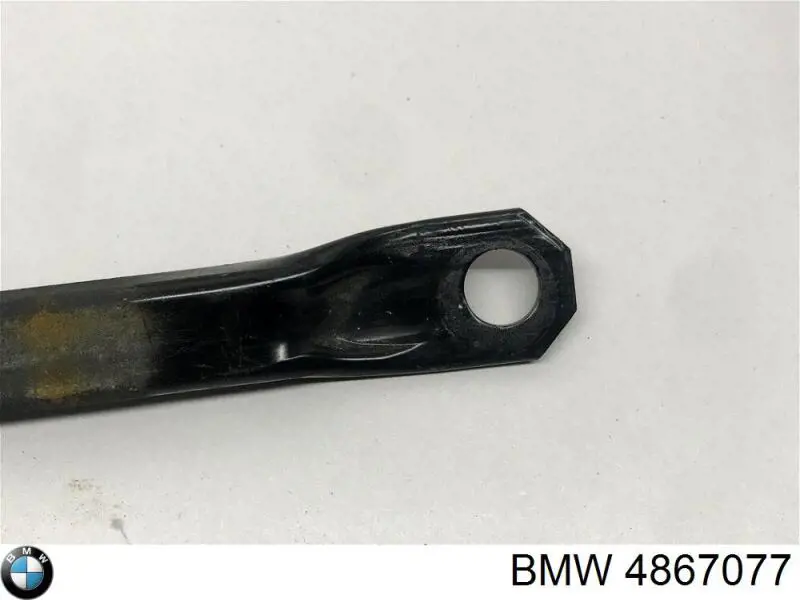  4867077 BMW
