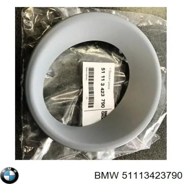 Обід (окантовка) фари противотуманної, правої BMW 51113423790 ціна, від 22.52 USD