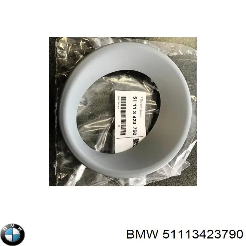 Обід (окантовка) фари противотуманної, правої BMW 51113423790 ціна, від 21.00 USD