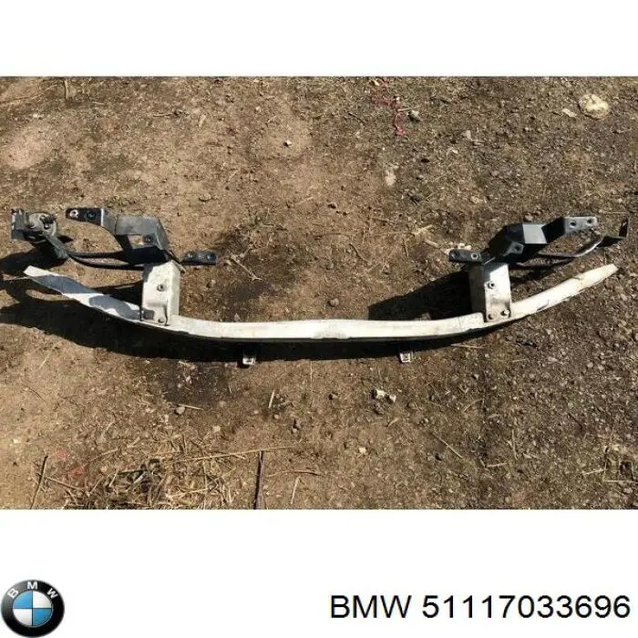 Кріплення бампера переднього на BMW 5 (E61)