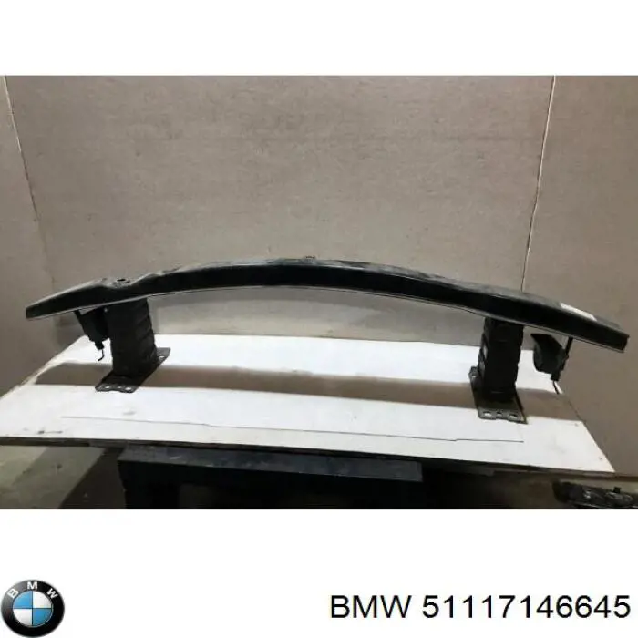 Підсилювач бампера переднього BMW 51117146645