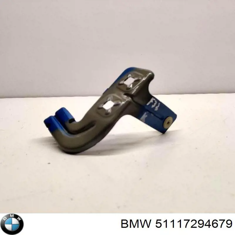 51117294679 BMW Кронштейн кріплення крила переднього лівого, передній