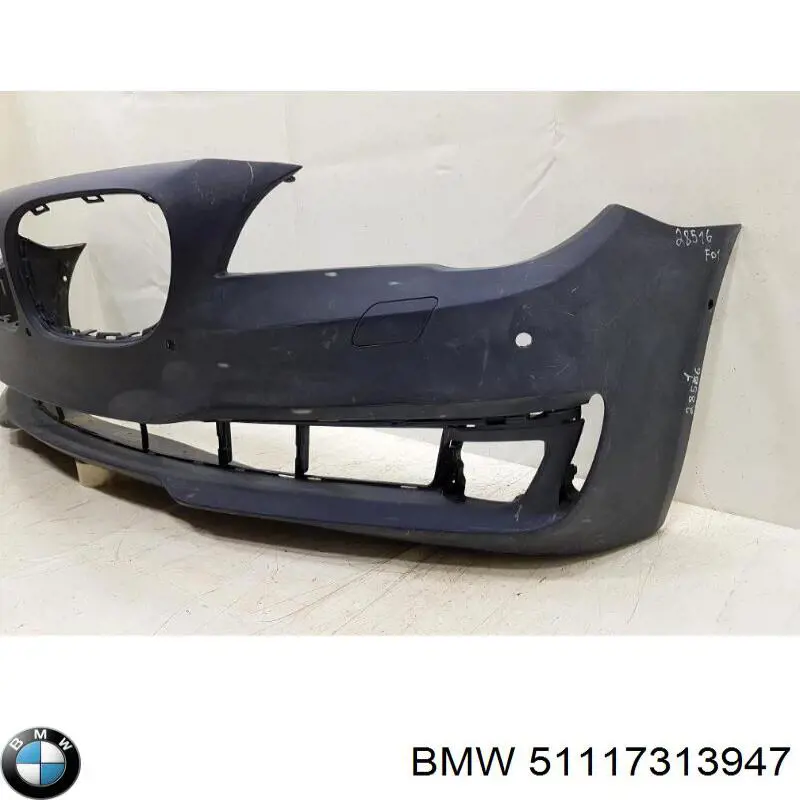 51117313947 BMW Бампер передній в зборі