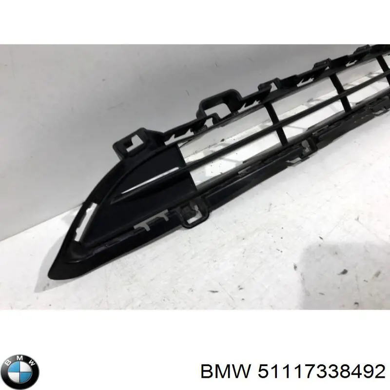 Решітка переднього бампера, верхня Signeda PBM9975A ціна, від 51.20 USD
