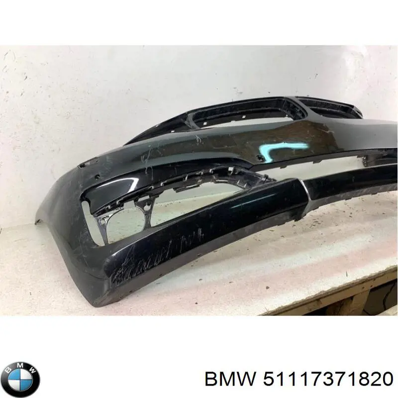 51117371820 BMW Бампер передній в зборі