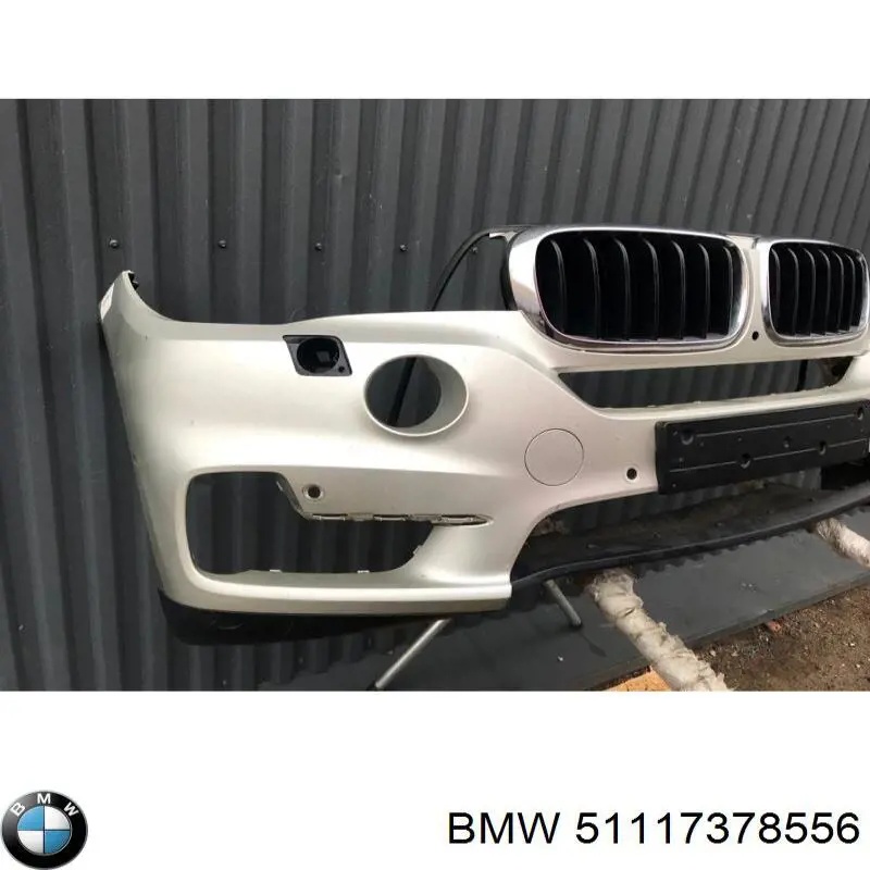 51117378556 BMW Бампер передній в зборі