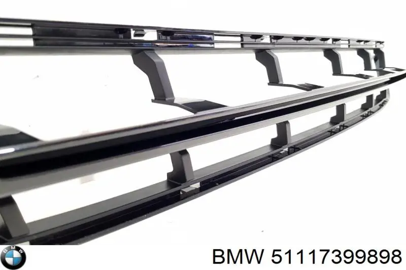 Решітка переднього бампера, центральна BMW 51117399898 ціна, від 27.30 USD
