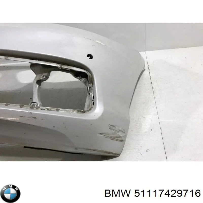 51117429716 BMW Бампер передній в зборі