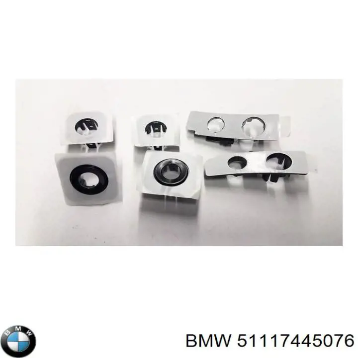 Купити 51117445076 BMW Кронштейн датчика парктроніка, передній бічний