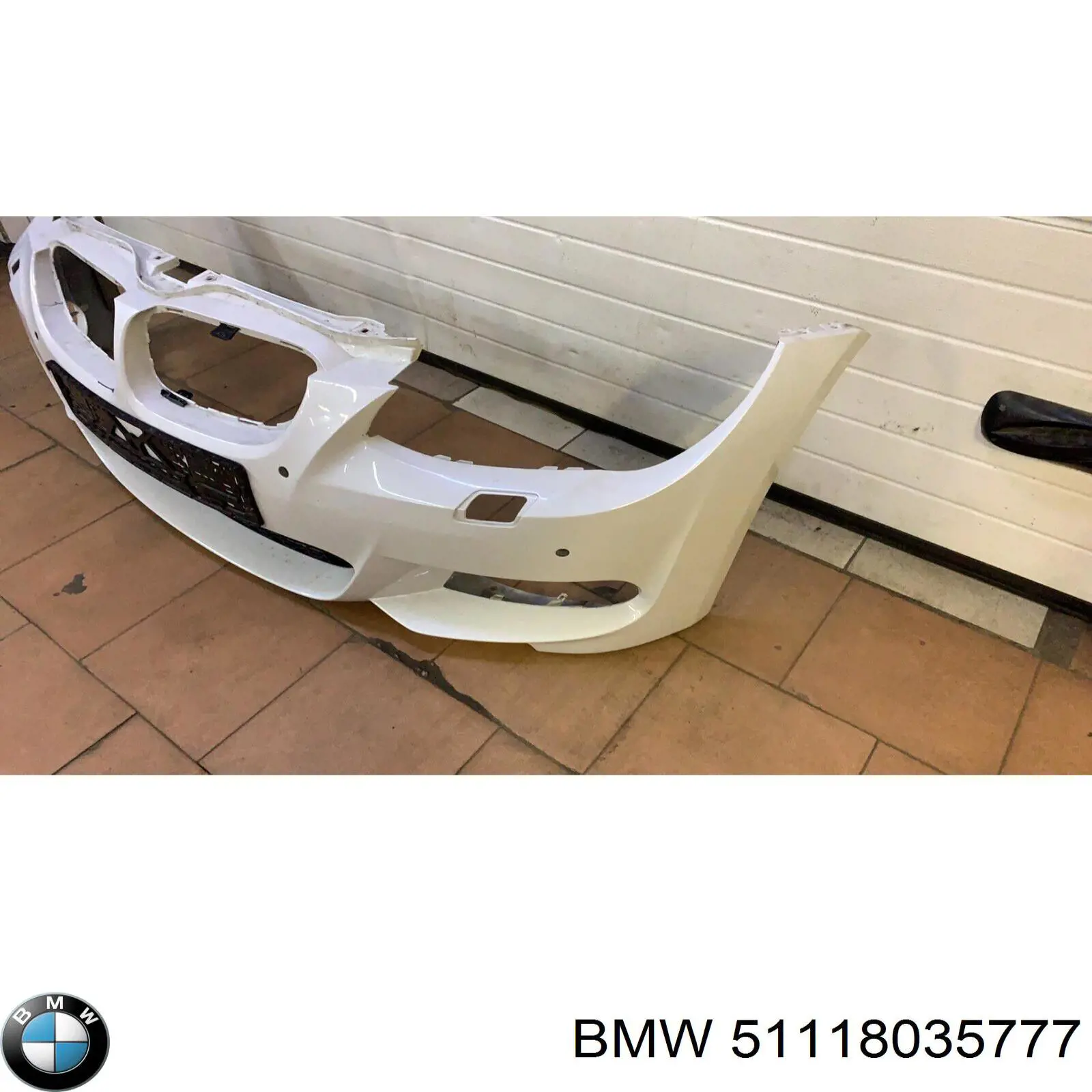 51118035777 BMW Бампер передній в зборі
