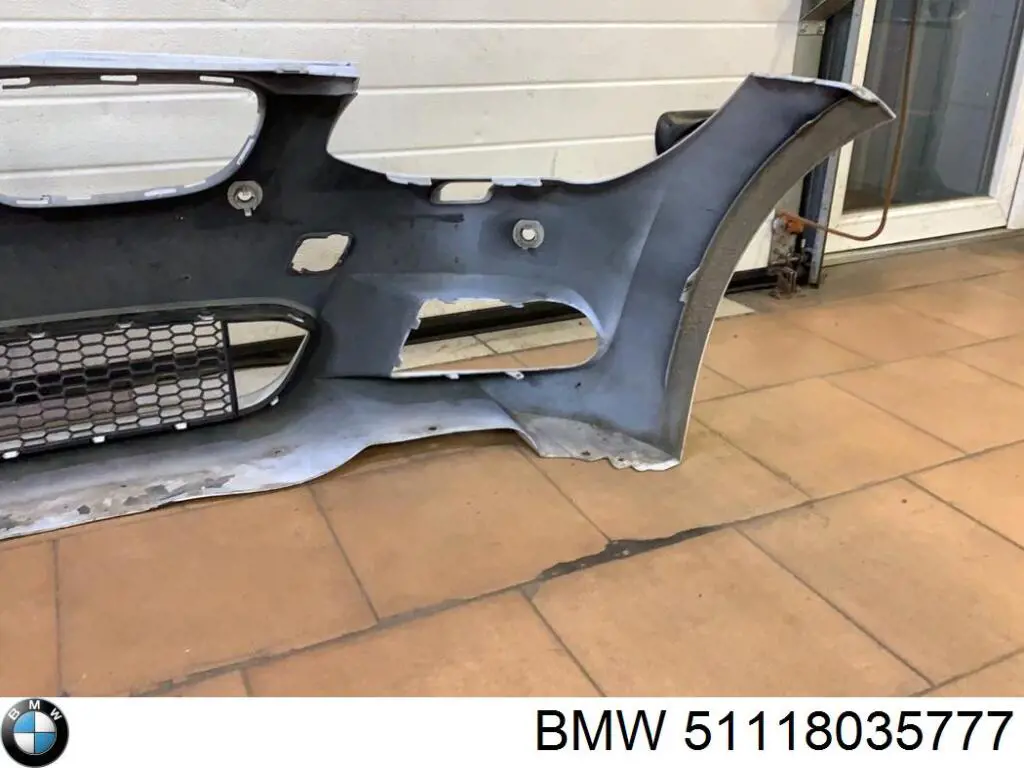 Бампер на авто BMW 51118035777 ціна, від 796.85 USD
