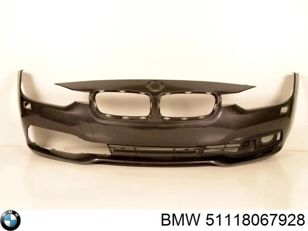 51118067928 BMW Бампер передній в зборі