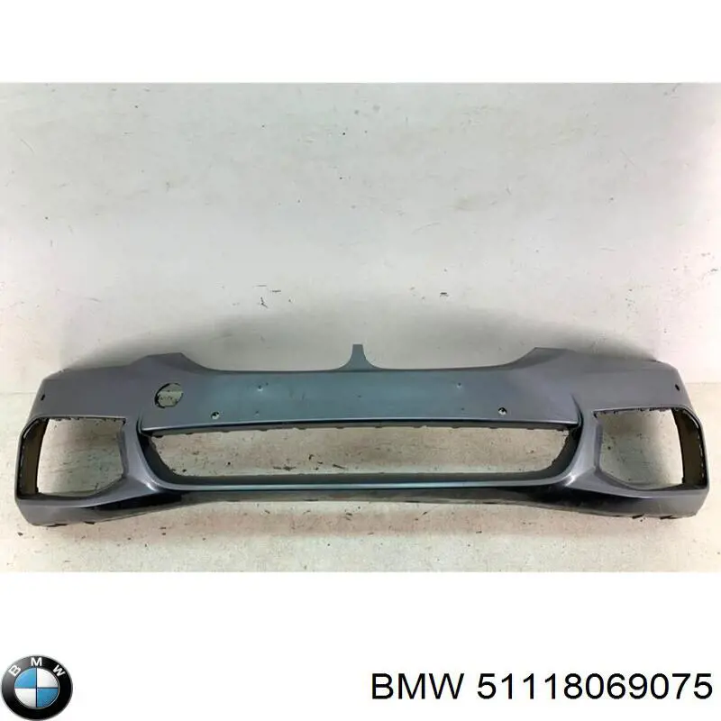 51118069075 BMW Бампер передній в зборі