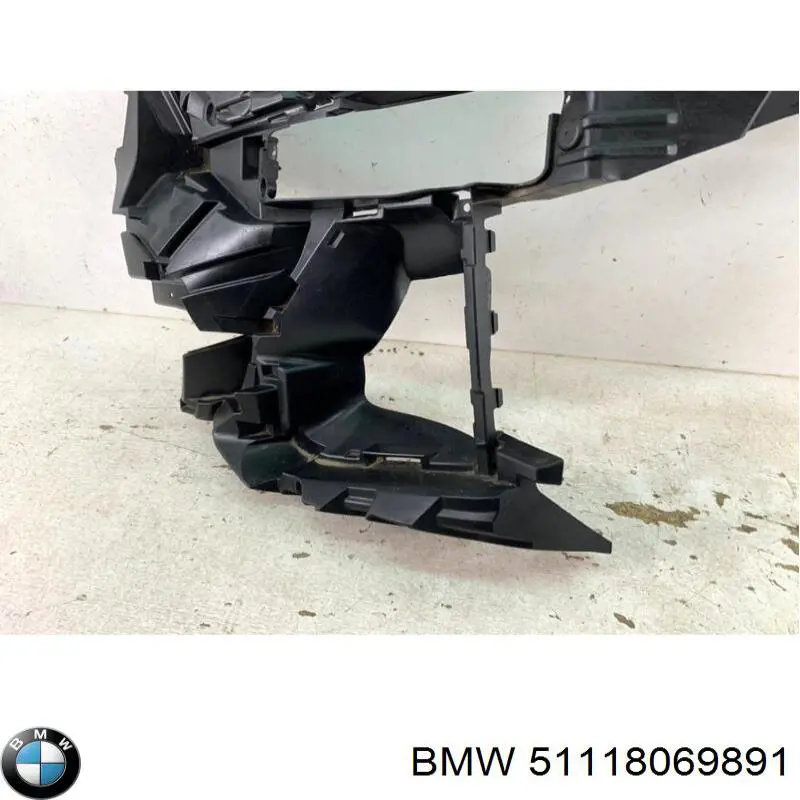 Купити 51118069891 BMW Кронштейн кріплення протитуманною фари, лівою