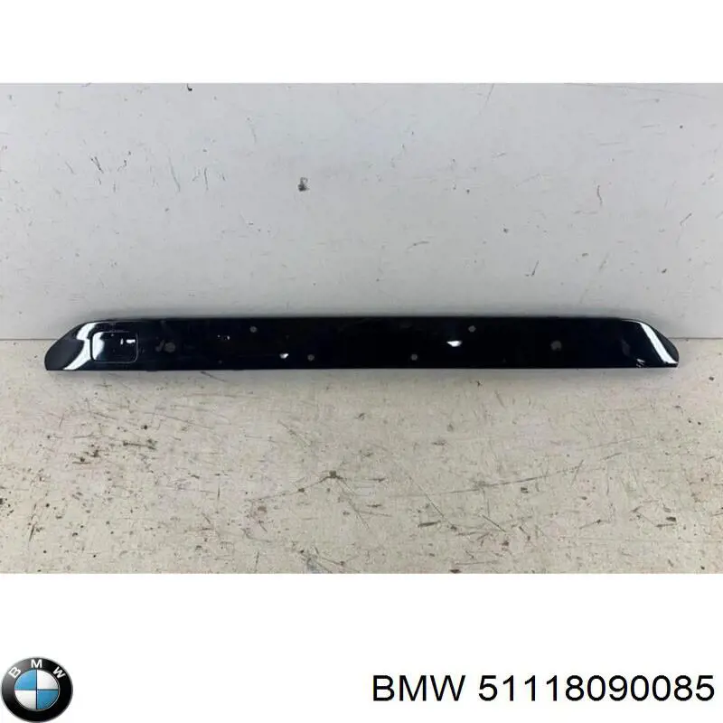 51118090085 BMW Переднє ікло бампера