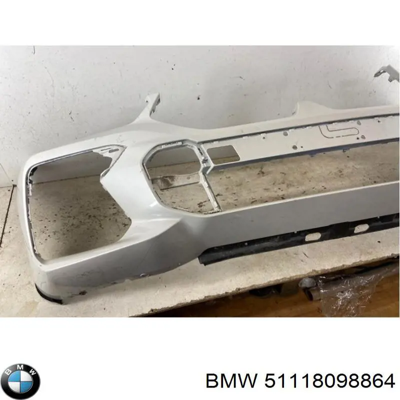Бампер на авто BMW 51118098864 ціна, від 400.73 USD
