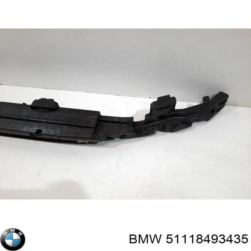 51115A0DEE6 BMW Наповнювач бампера переднього