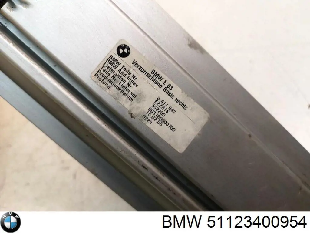 Купити 51123400954 BMW Кронштейн бампера заднього, зовнішній правий