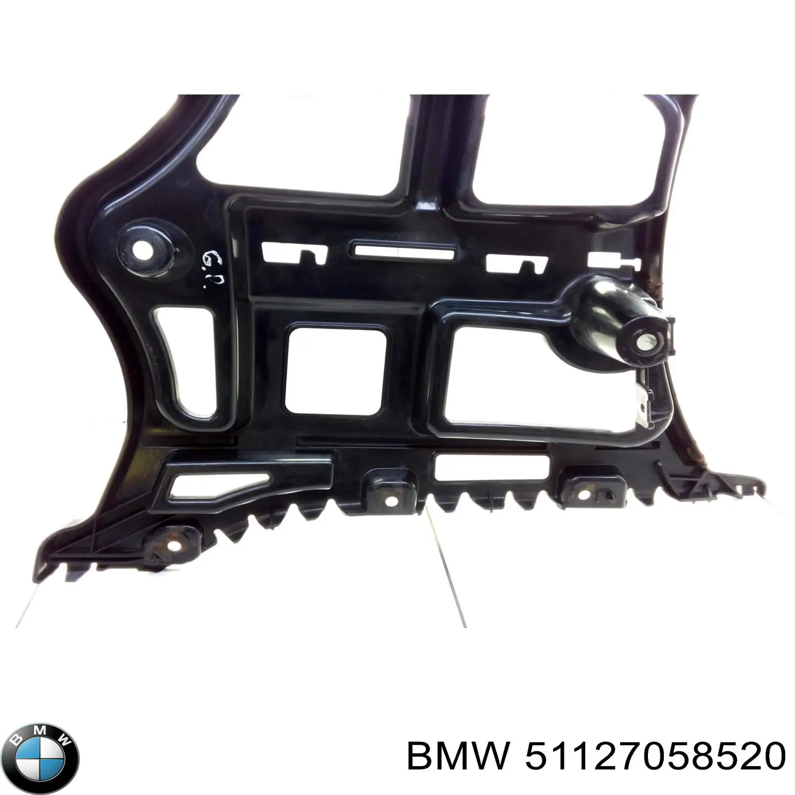 Купити 7058520 BMW Кронштейн бампера заднього, правий