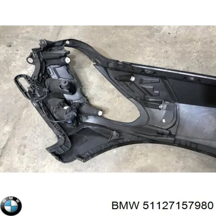 Купити 51127157980 BMW Крила